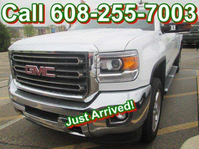 2015 GMC Sierra 2500HD SLT Crew Cab 4X4 Long Bed